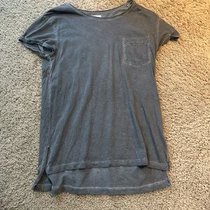 Billabong grey t-shirt
